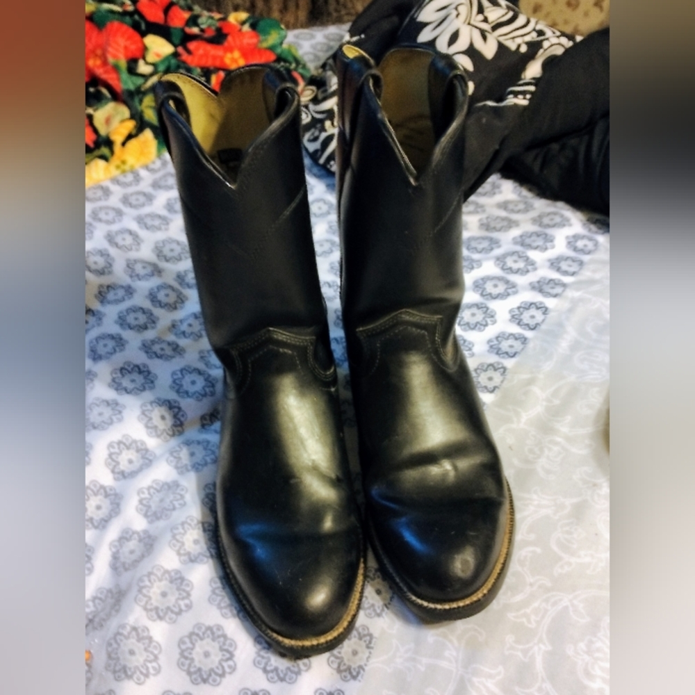 Men's Vintage Black Justin Basics Cowboy Boot Size 8.5 D